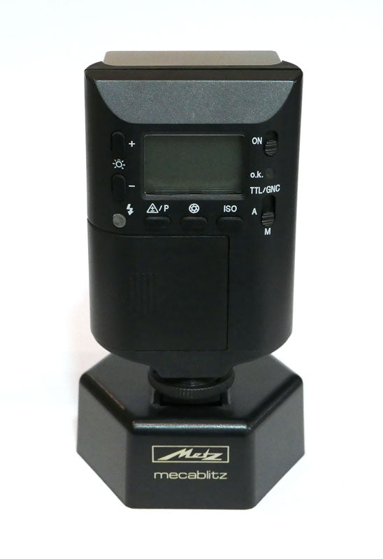 Flash Leica SF24D en boîte