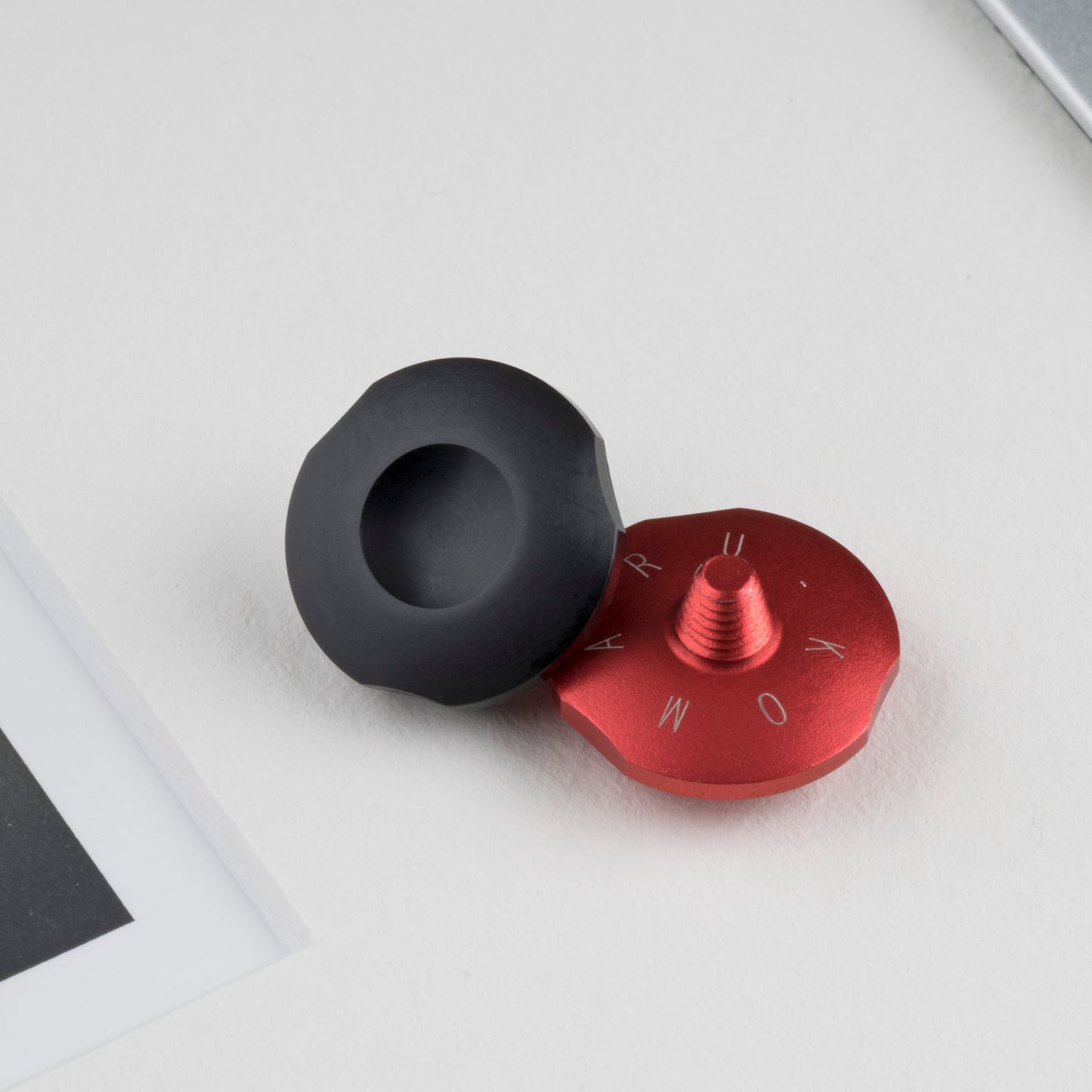 Soft release Komaru Alu noir ou rouge