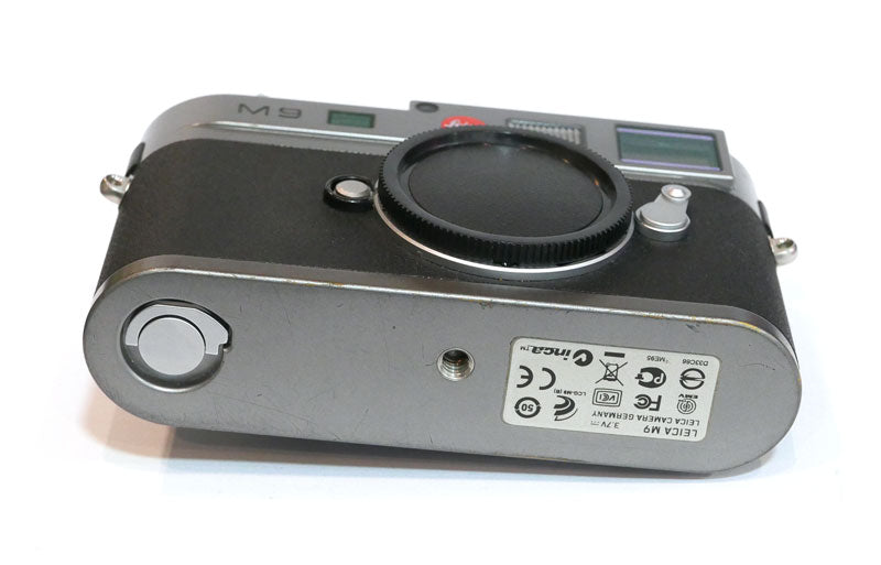 Leica M9 gris - capteur changé - 7600 clics