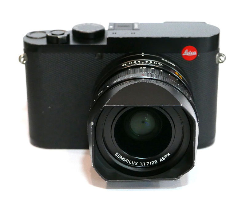 Leica Q2 en boîte