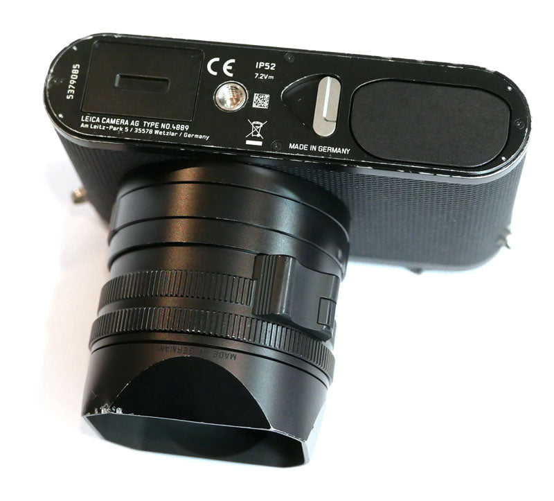 Leica Q2 en boîte