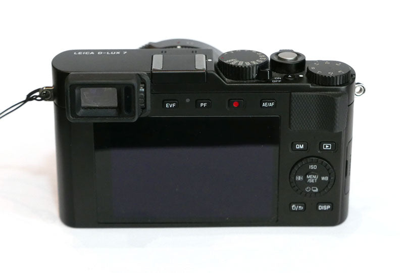 Leica D-Lux 7 complet en boîte avec poignée