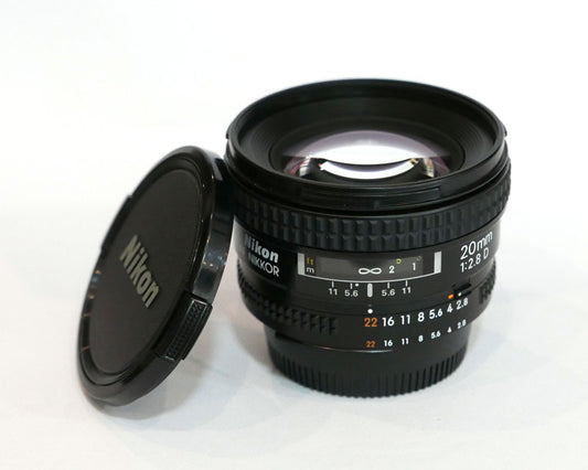 Nikkor AF-D 2,8/20mm