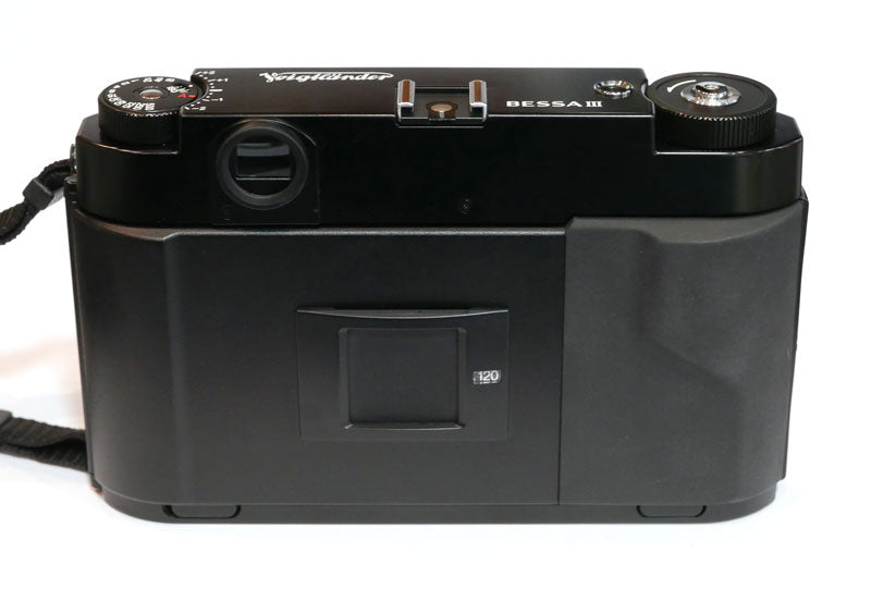 Voigtlander Bessa III en boîte + étui cuir